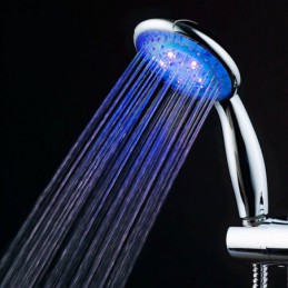 Ducha de mano LED montada...