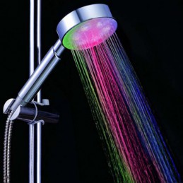 Cabezal de ducha LED que...